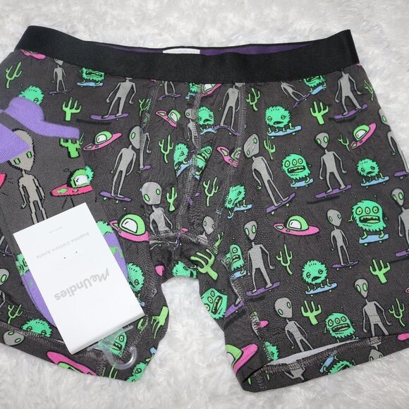 MeUndies Other - 💥HP💥 MeUndies Aliens mens boxer briefs and ankle socks both medium brand new